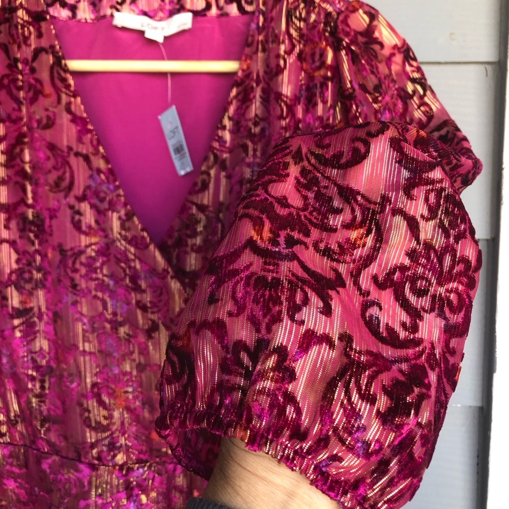 LOFT NEW Petite Size 10 Elegant Velvet Fuchsia Wrap Dress. Mini,Shimmer Floral. - Picture 9 of 12
